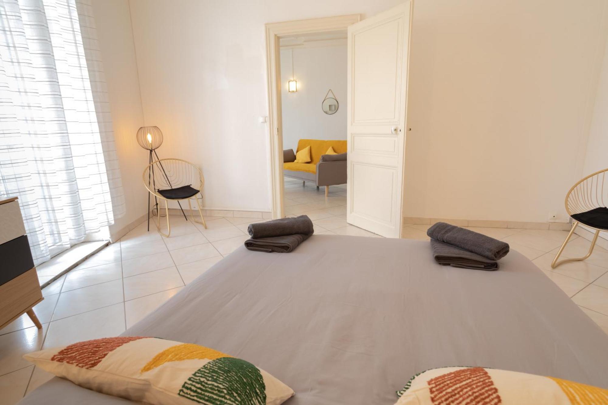 Le Albert 1Er Beziers Appartements Tout Equipes Exteriér fotografie