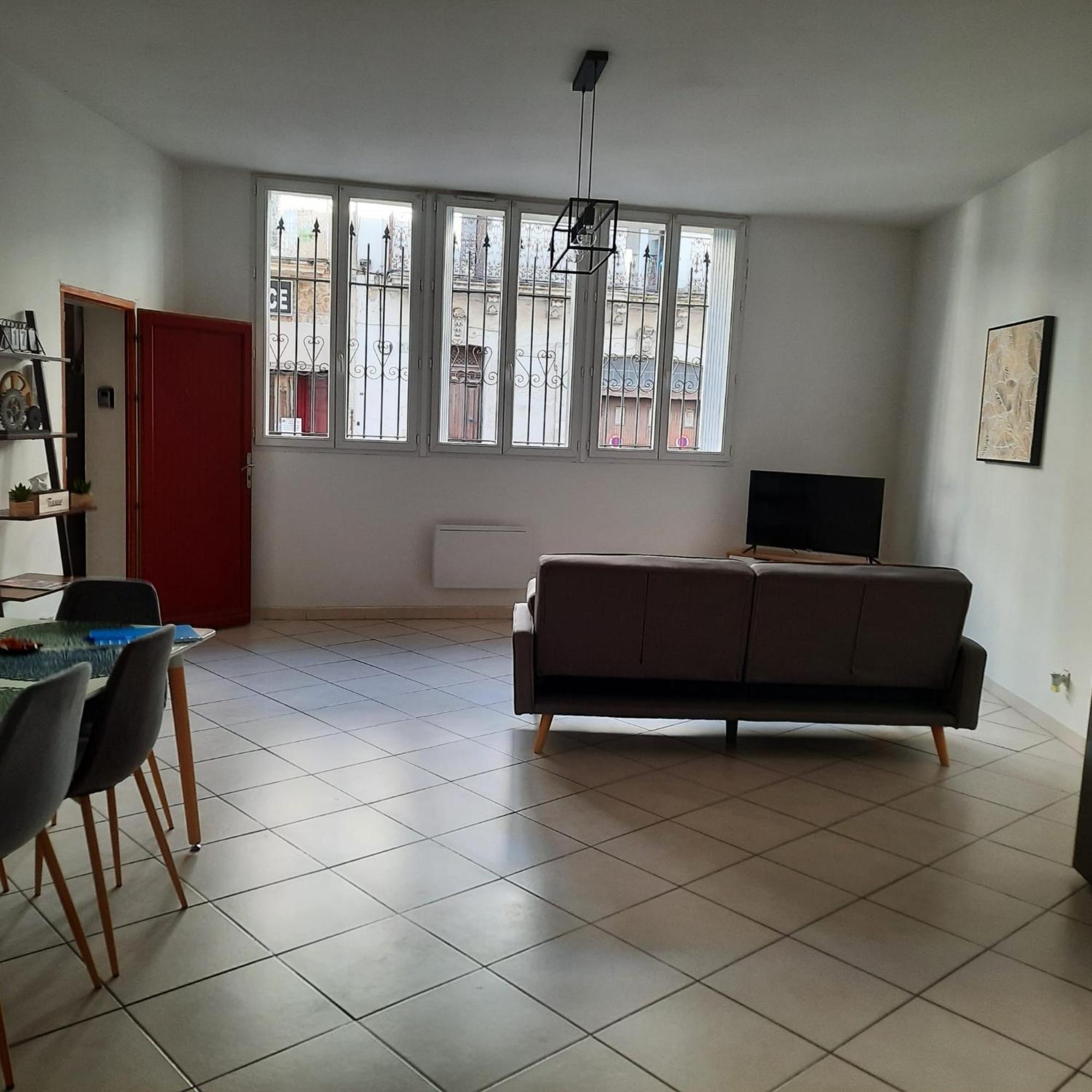 Le Albert 1Er Beziers Appartements Tout Equipes Exteriér fotografie